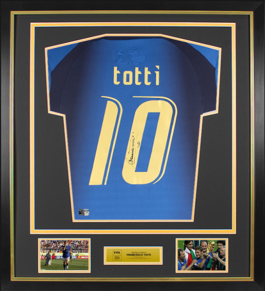 icons官方上架罗马王子托蒂亲签装裱球衣