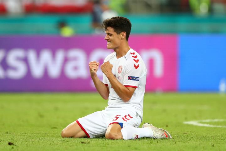 安·埃里克森christian eriksen布伦特福德 中场乔纳斯·罗斯尔jonas