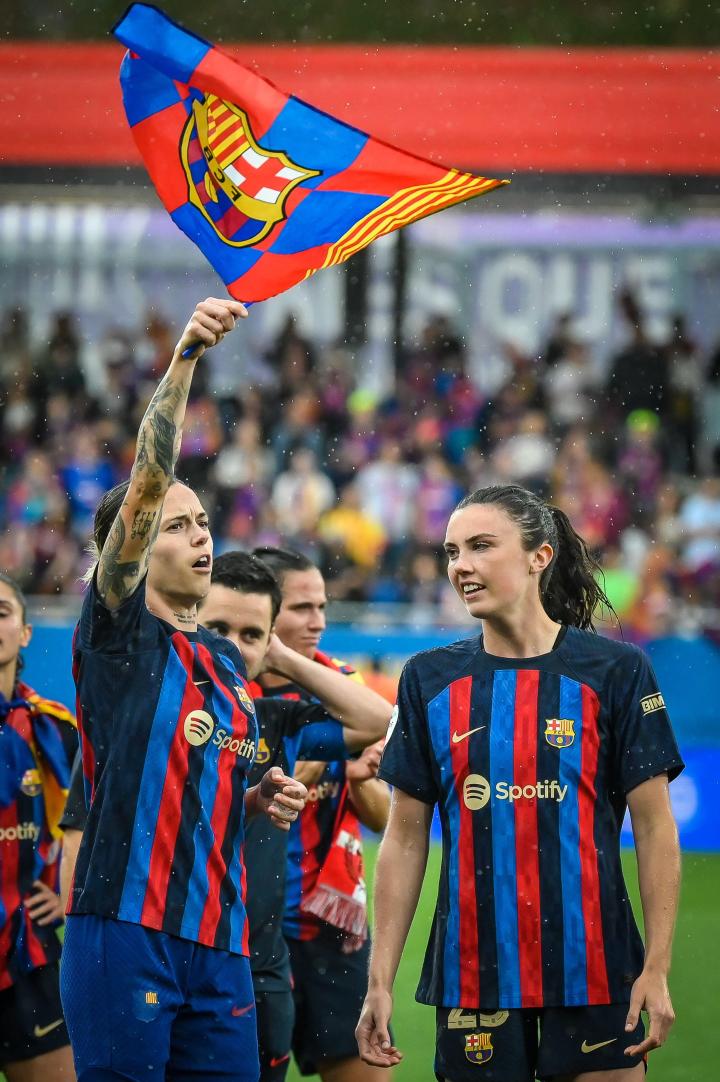 巴萨女足结束了联赛64场不败