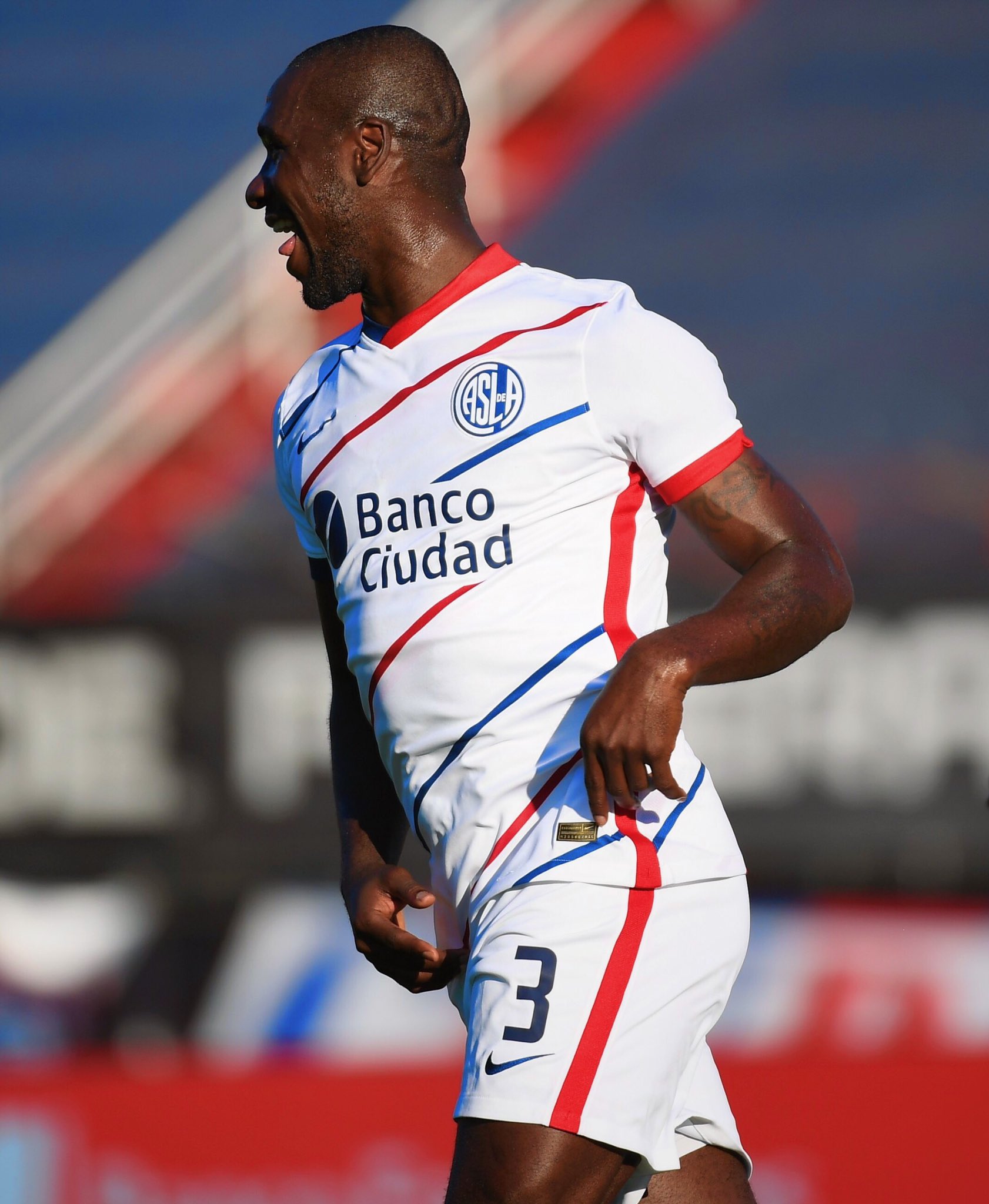 2012/13赛季那支刚开始重建的米兰,今何在?