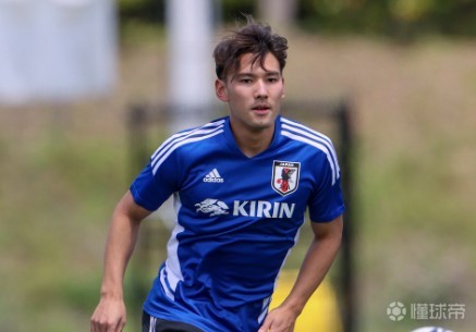 日本u21佐藤惠允 作为唯一入选的大学生球员 想展现出水平 日本 日本u23 日本u21 佐藤惠允 懂球帝