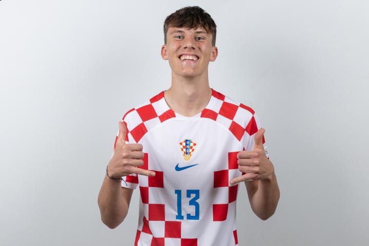 图集:克罗地亚u17欧少赛定妆照|克罗地亚|克罗地亚u17|懂球帝