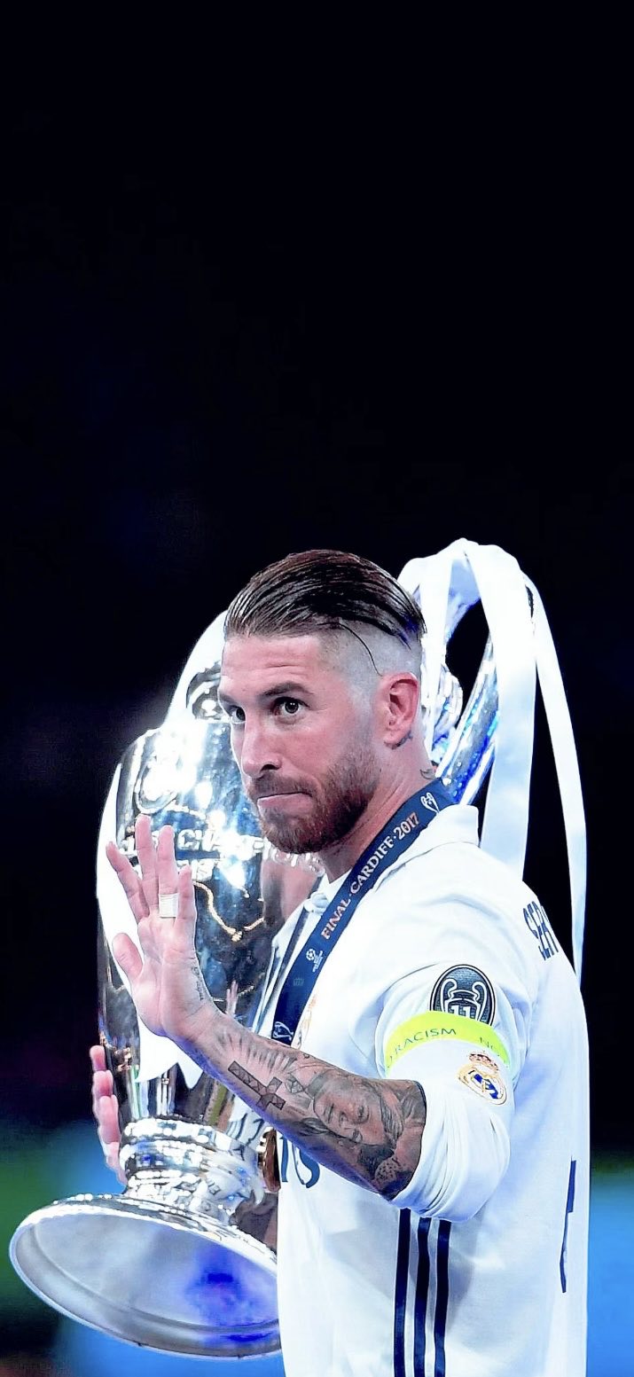 水爷拉莫斯皇马时期壁纸