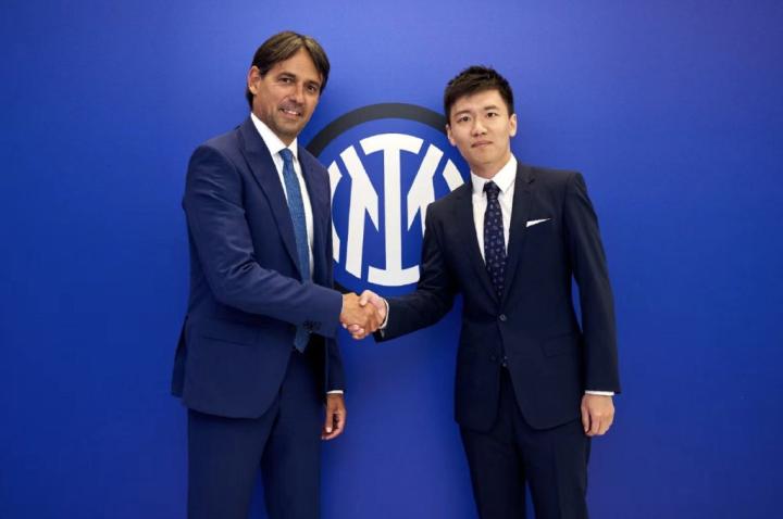 主教练小因扎吉续约至2024年|国际米兰|西蒙尼-因扎吉|张康阳|懂球帝