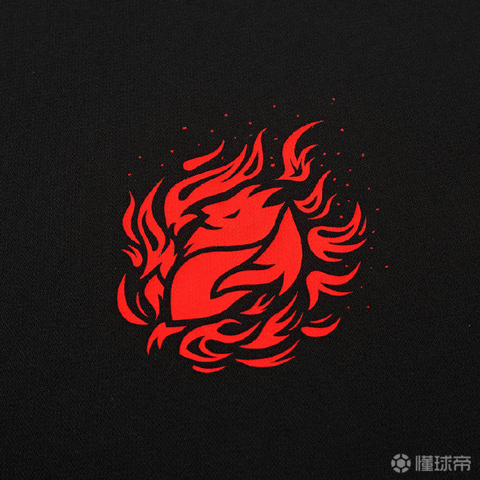 ac米兰恶魔系列上新!恶魔火苗圆领卫衣,恶魔人圆.