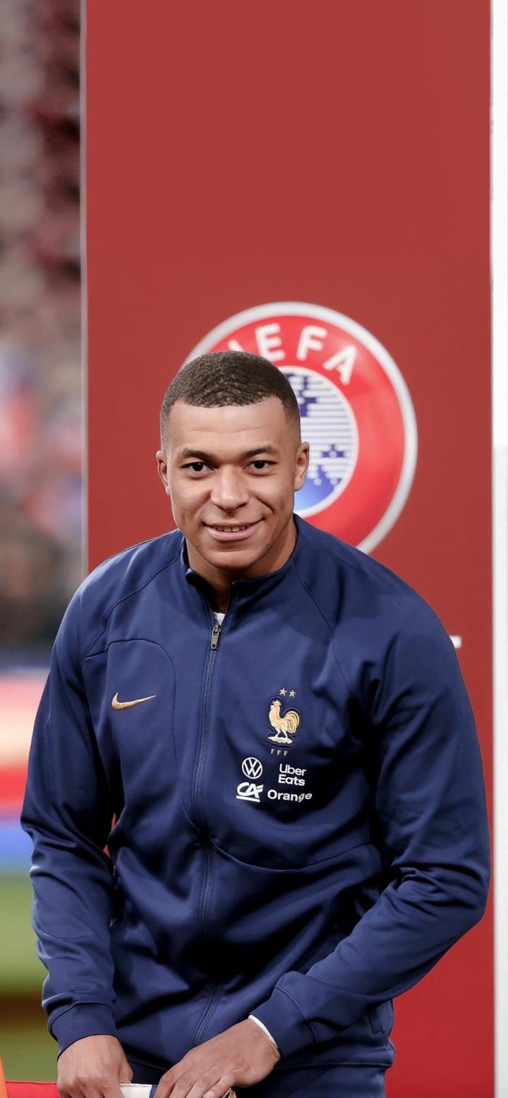 姆巴佩壁纸就压着打