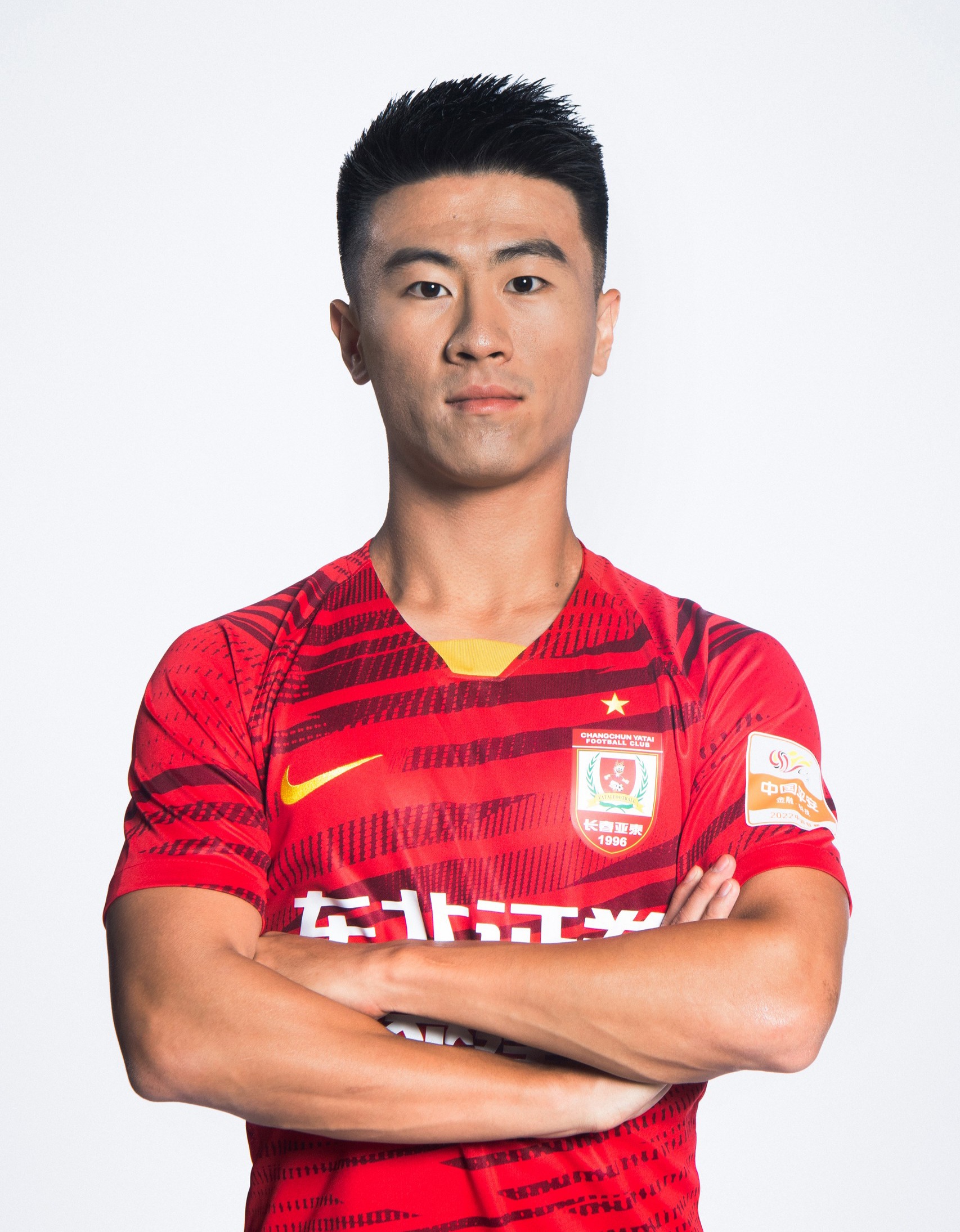 亚泰青训故事从青训小将到中生代球员崔麒担起承上启下重任