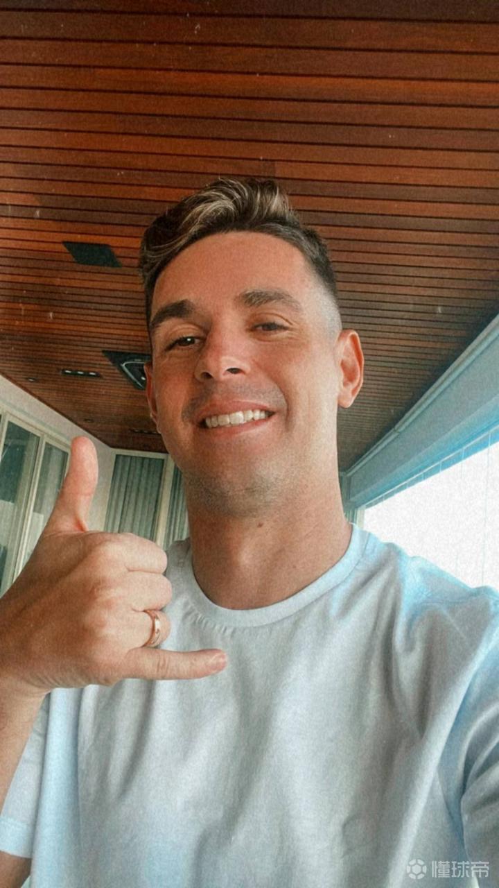 回巴西了?奥斯卡晒照:大家早上好|上海海港|奥斯卡|懂球帝