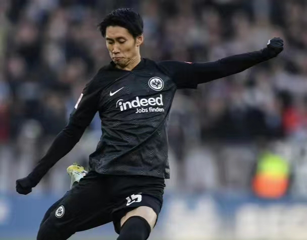 图片报德甲球队中镰田大地只想加盟拜仁本菲卡