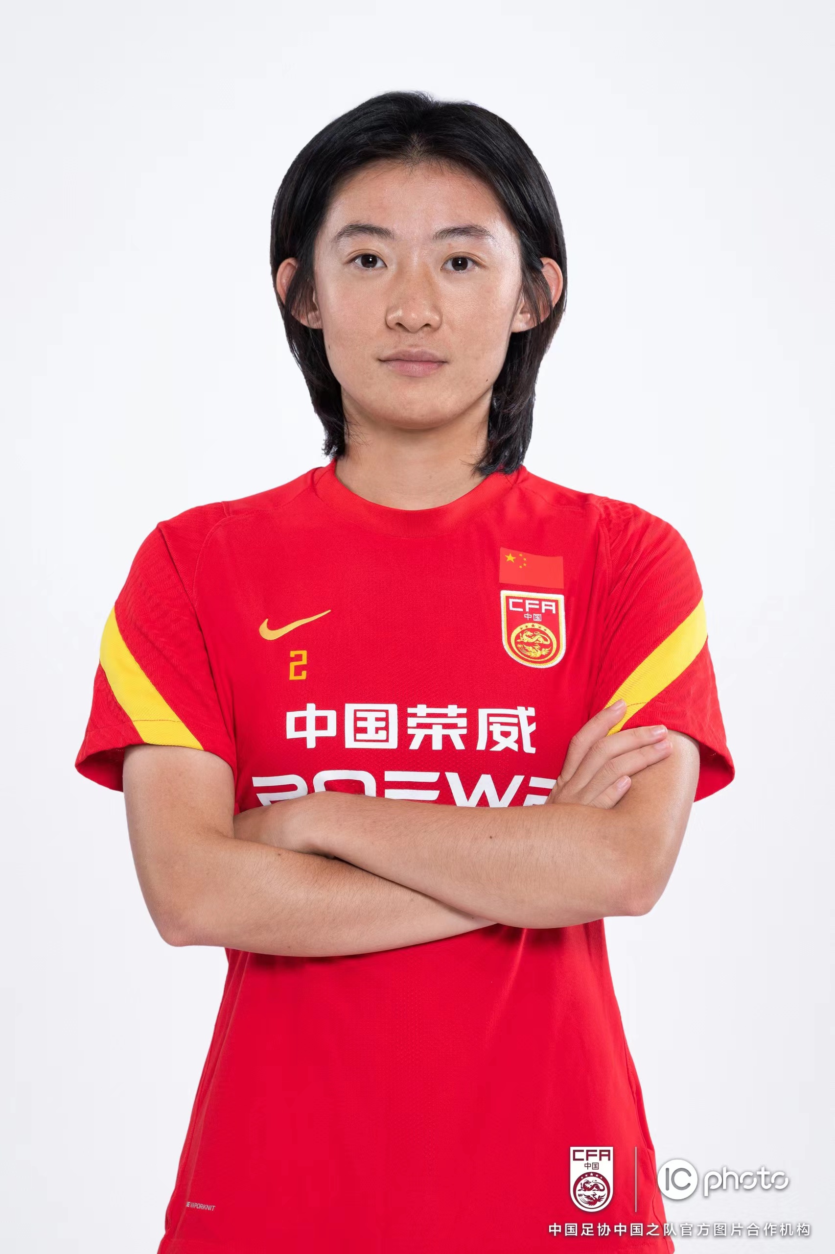 姚伟王霜她们是:有8名球员随队出征日本武汉车谷江大女足