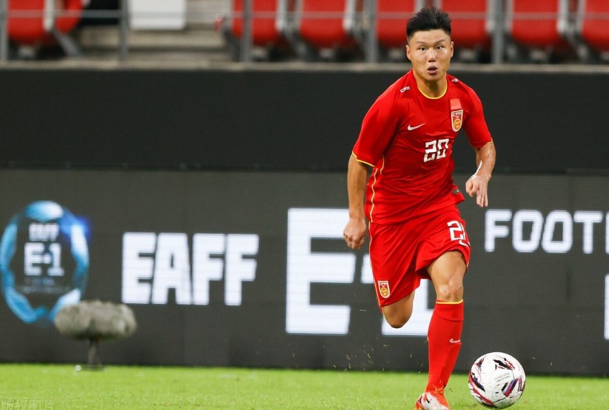 扬科维奇反应滞后谭龙全场隐身国足到底该怎么踢