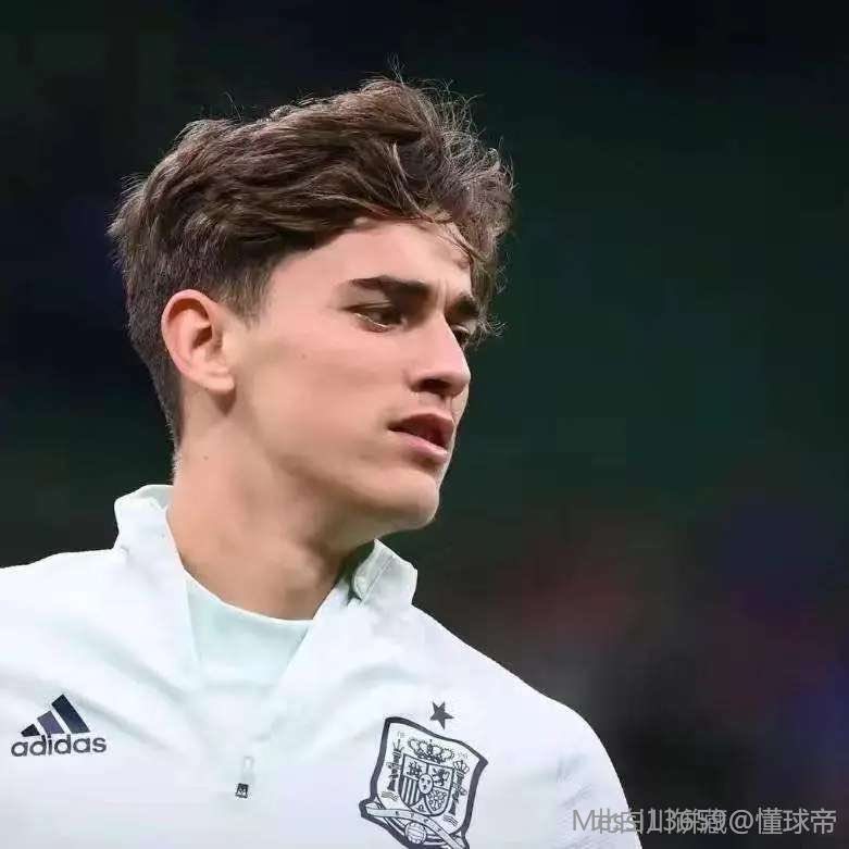 ESPN:尽管拜仁感兴趣,但加维坚信自己将留在巴萨