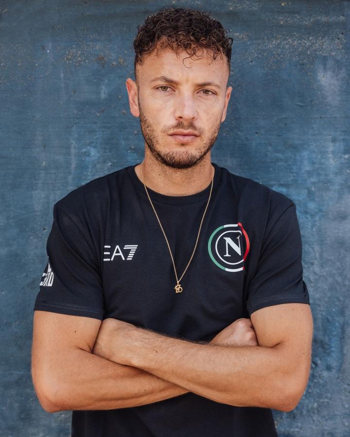 伤情更新检查显示拉赫马尼左大腿半膜肌轻度拉