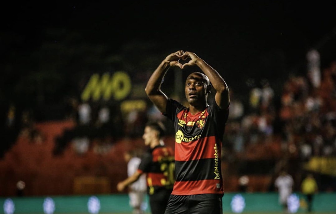 泰山旧将勒夫双响累西腓体育杯赛大胜巴伊亚在北京