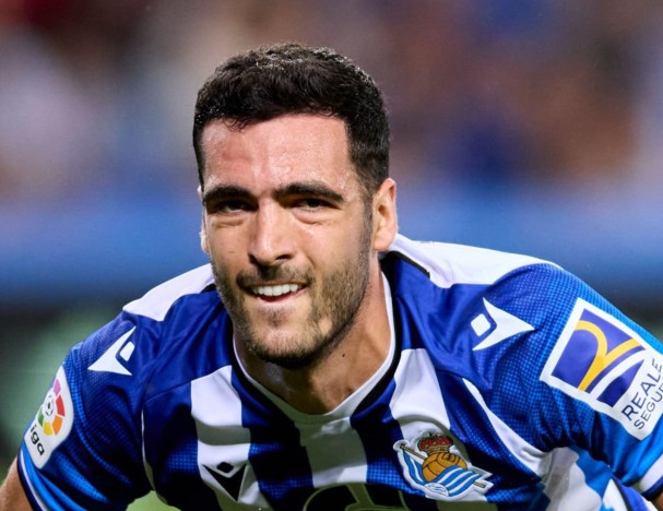 梅里诺:儿时崇拜杰拉德;小白是有史以来最好的西班牙球员|西班牙|神户