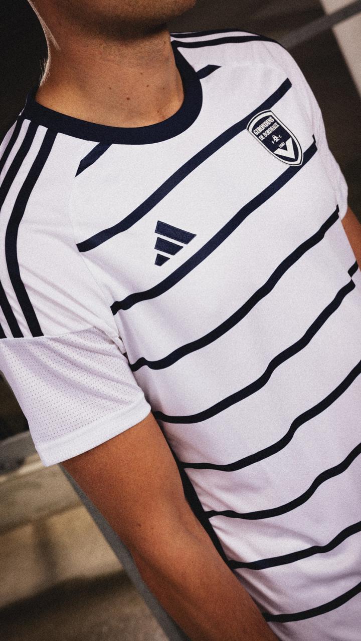 波尔多俱乐部2023/2024赛季客场球衣发布.|波尔多|懂球帝