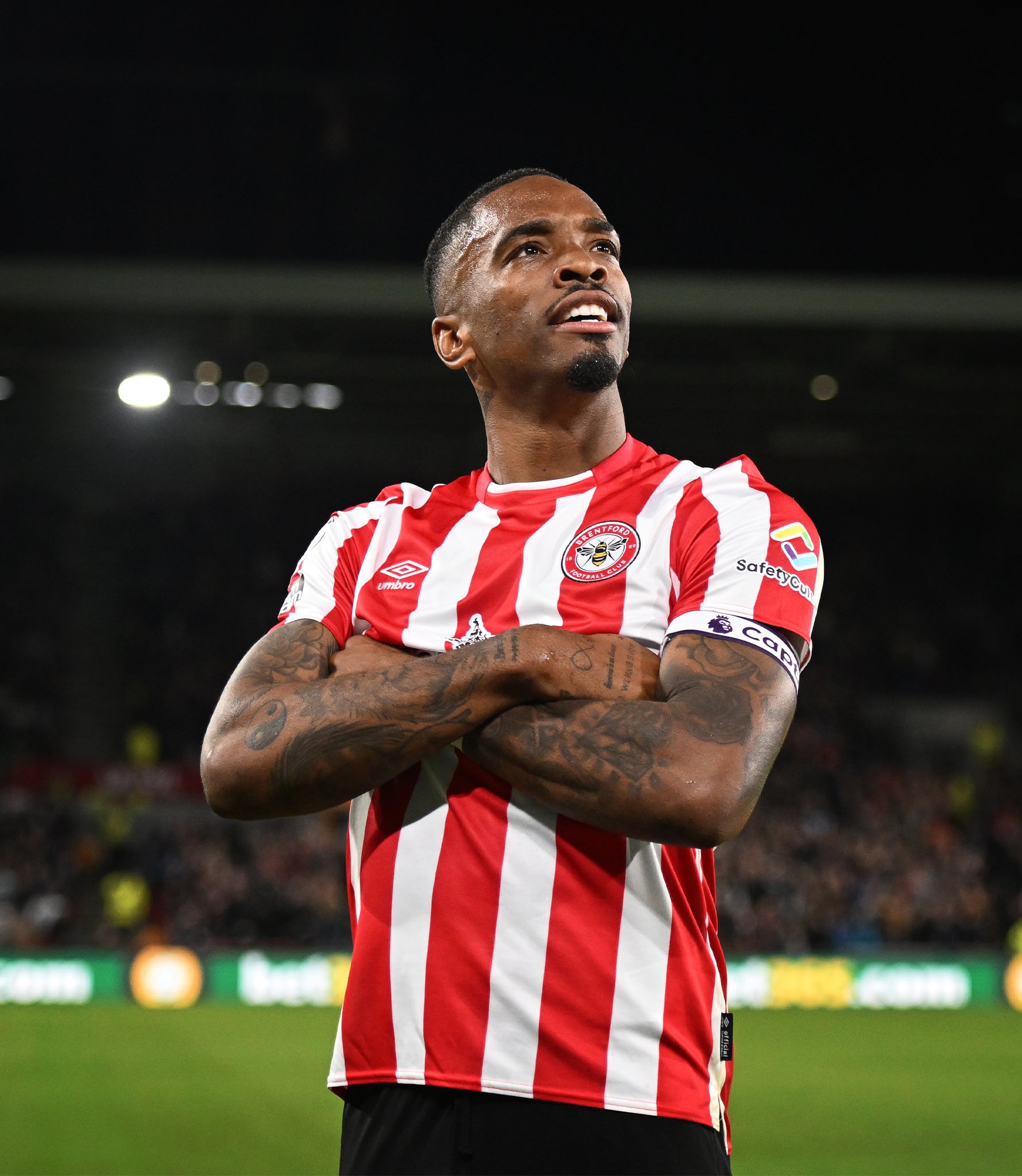 伊万·托尼遭歧视,英国足球种族问题再冒头