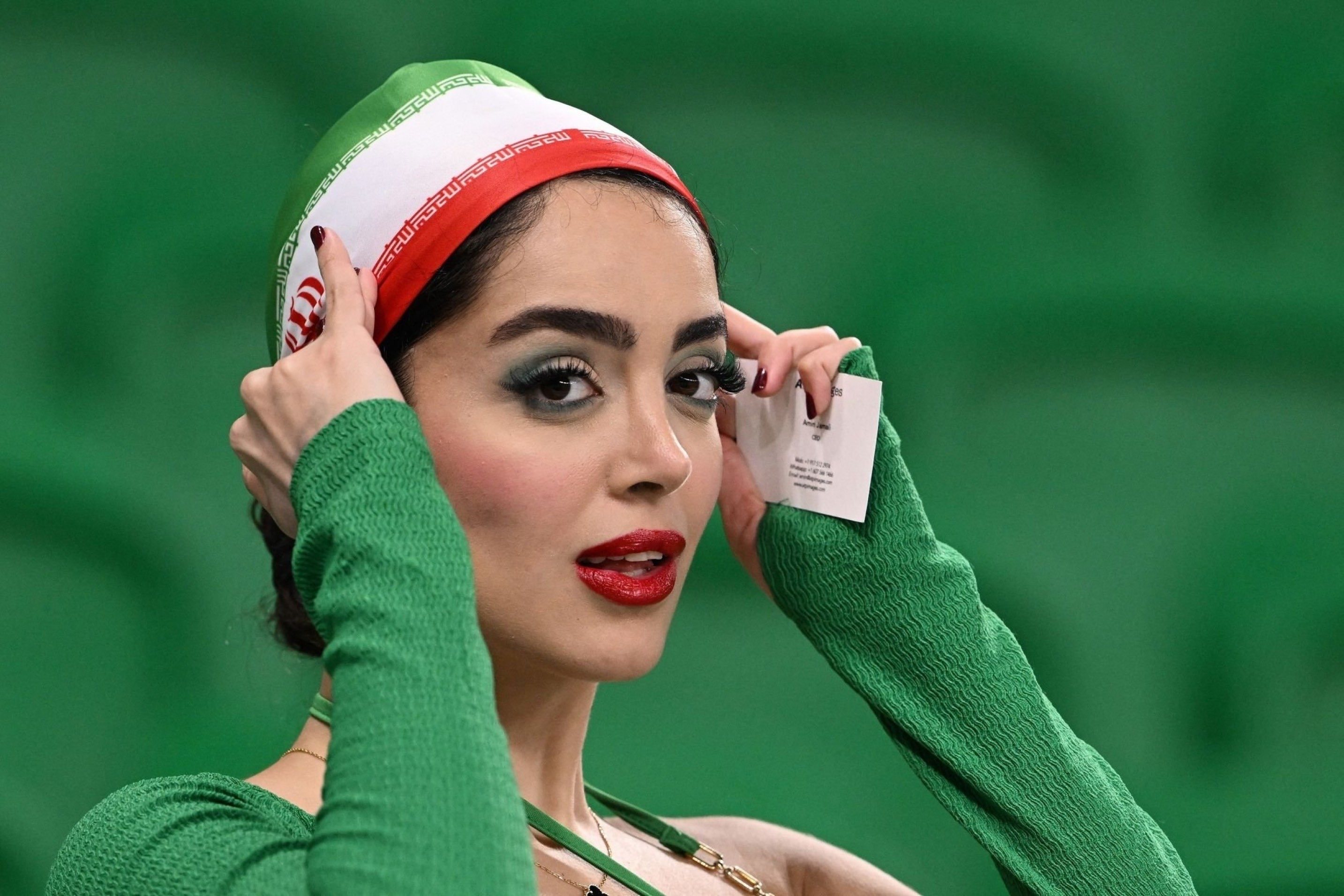 伊朗美女球迷,绿茵精灵女王!