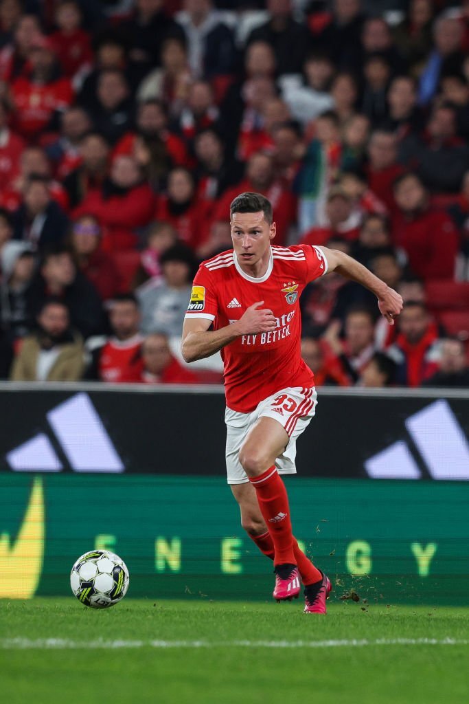 德拉克斯勒接受脚踝手术赛季报销,球员继续留在本菲卡养伤|本菲卡