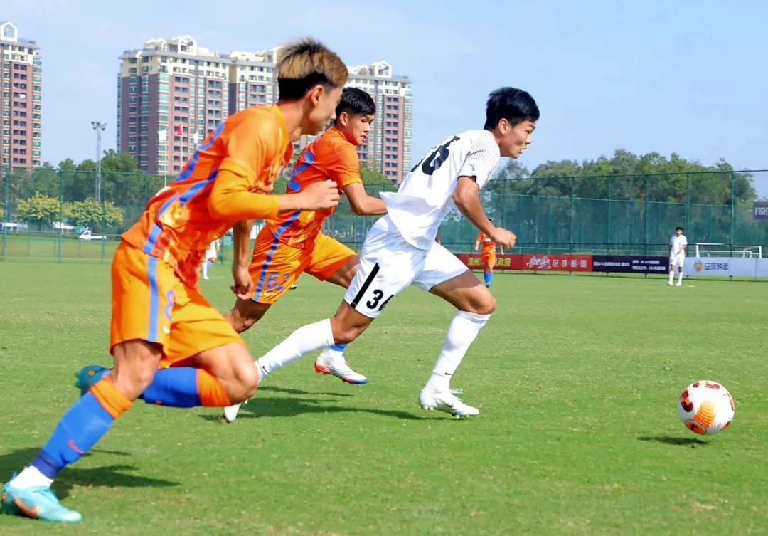 田德澳,杨二孩, 杨书凯,白雪松,赵小龙,依力亚尔·艾则孜,赵涵宇,唐道