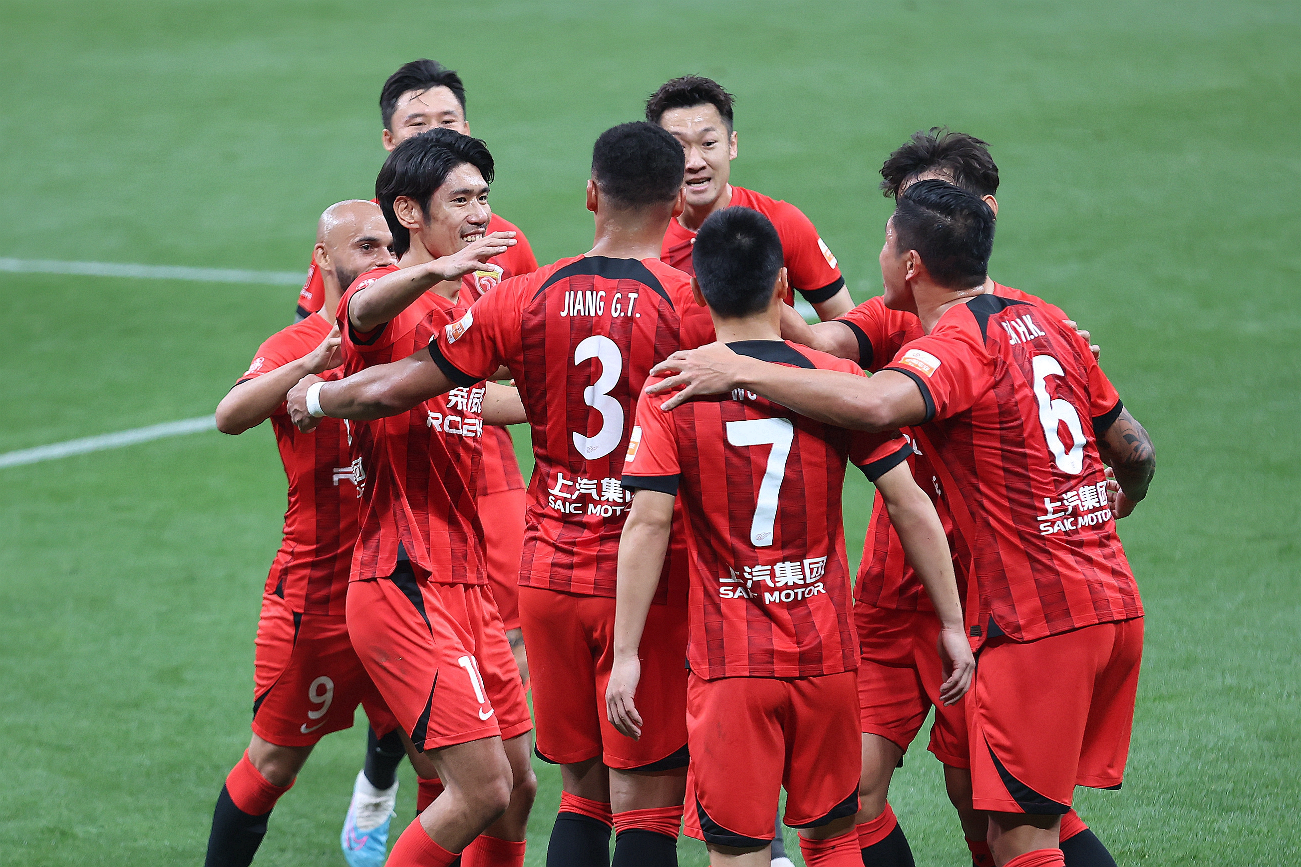 2023赛季中超上海德比首回合海港1比1与申花握手言和