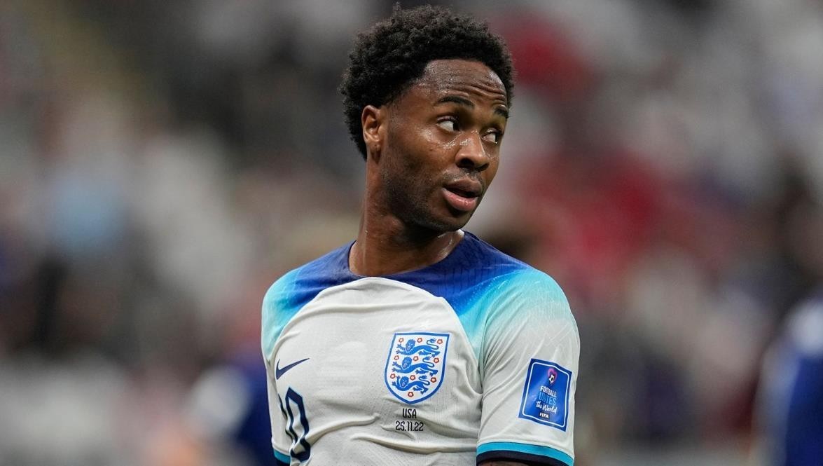 记者斯特林回归训练英格兰全员到齐备战法国