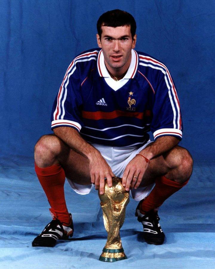 祝齐达内51岁生日快乐