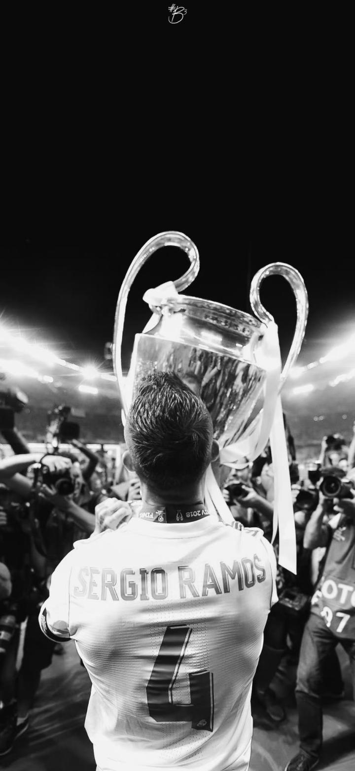 皇马壁纸-第五十四期拉莫斯特刊[就压着打]