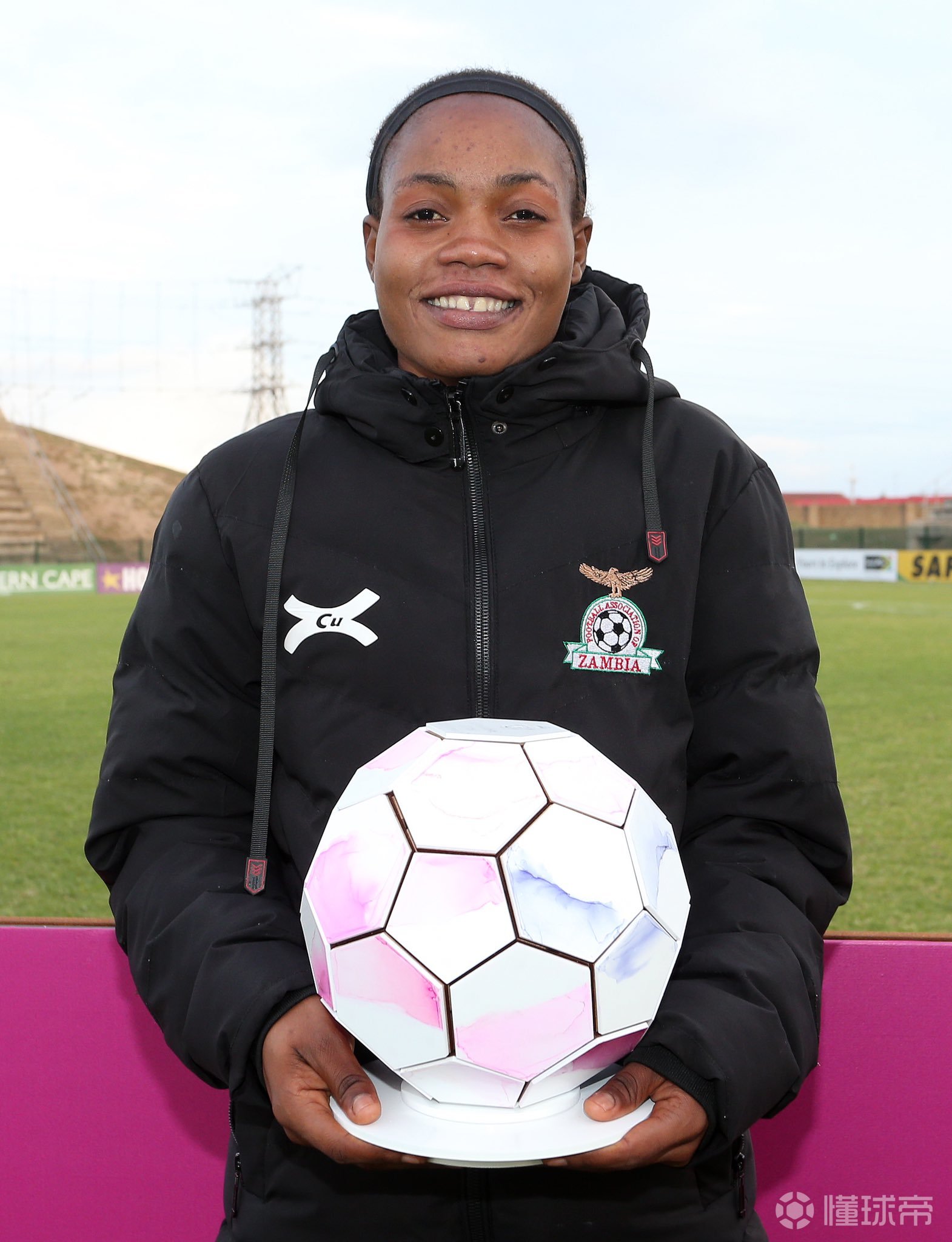 决赛中芭芭拉班达攻入制胜进球赞比亚女足加时赛