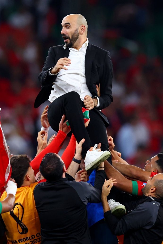 2008年,吉鲁和现摩洛哥主帅雷格拉吉在格勒诺布.