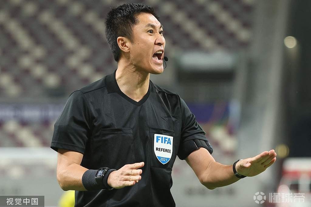 再度亮相世界杯,中国裁判马宁出任西班牙比赛第四官员_PP视频体育频道