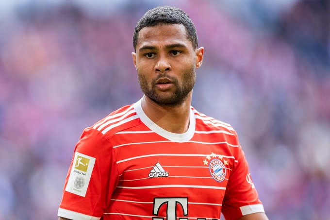 踢球者格纳布里今夏不会离队拜仁准备引入阿迪和多特球探