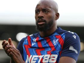 曼联考虑引进水晶宫前锋马特塔