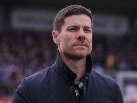 哈维-阿隆索带领勒沃库森连胜法兰克福 赛场对决尽显统治优势