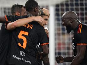 罗马主场2-0击败升班马弗罗西诺内，迪巴拉表现抢眼