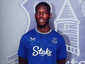 埃弗顿有望签下比利亚雷亚尔的巴里