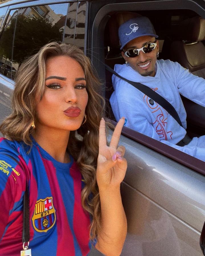 热情奔放的 @巴塞罗那 女球迷