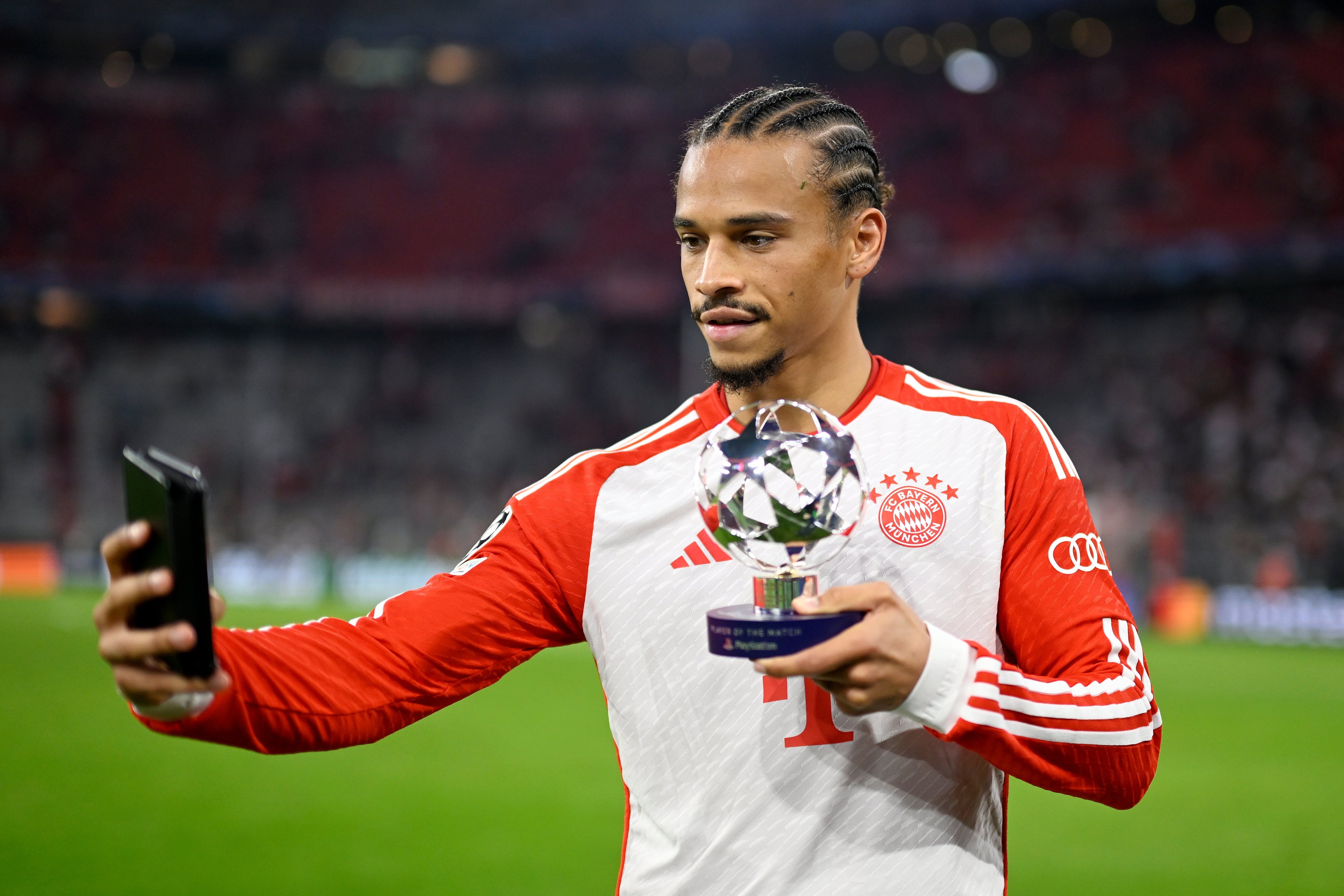 法尔克:萨内正考虑明夏寻求新挑战,利物浦对他有意