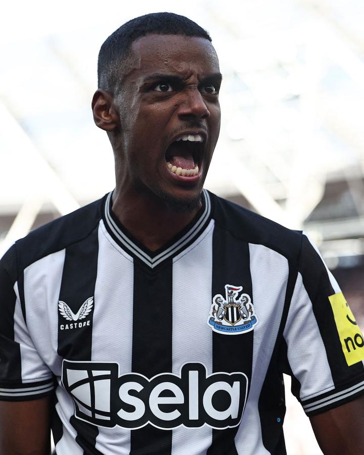 伊萨克是第三位连续三场英超联赛进球的瑞典球员9490.