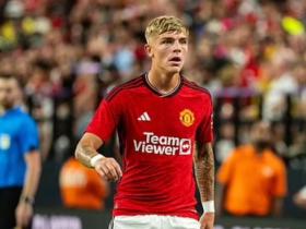 Ex-Manchester United Player Faces Jail Time: Mother Hopes for Redemption
