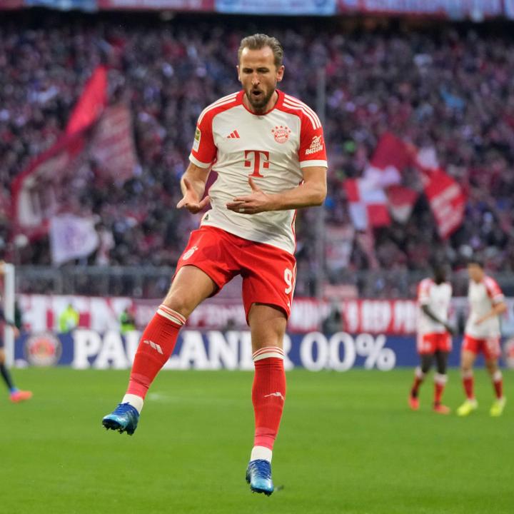 资讯哈里凯恩成为史上首位在德甲11场比赛中