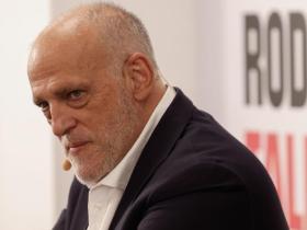 西班牙足坛风云：特瓦斯或因泄密被停职