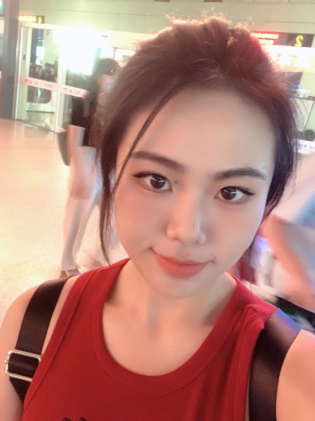 女球迷采访懂球帝fc最飒女将听小郭讲述她与足球的故事