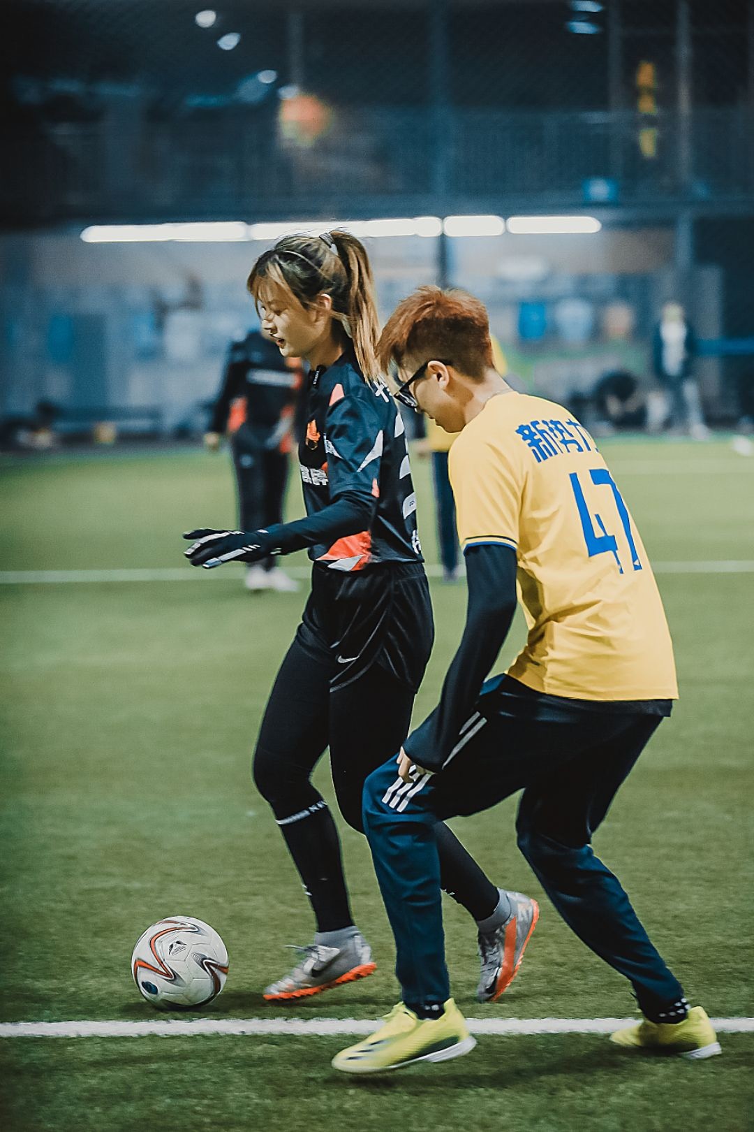 女球迷采访前职业女足运动员人美球风帅的大连妹子孙子七