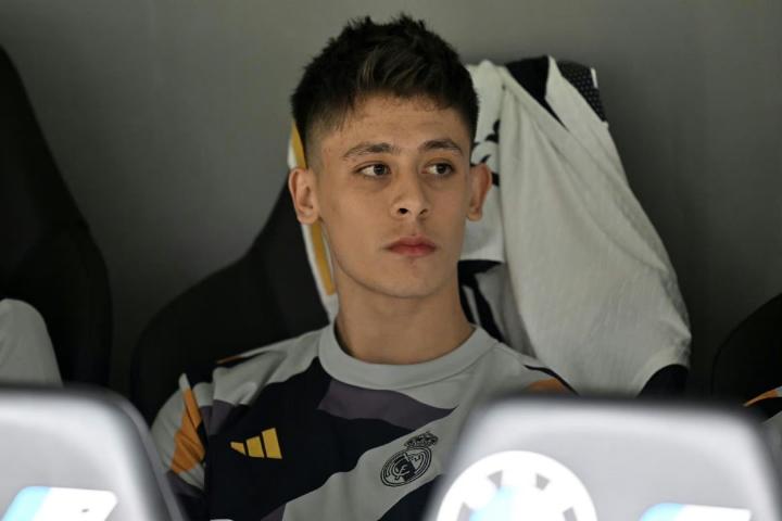 皇马主帅安切洛蒂谈居莱尔安切洛蒂换人太晚没