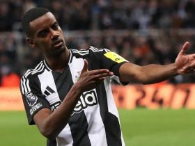 利物浦考虑引进纽卡前锋伊萨克