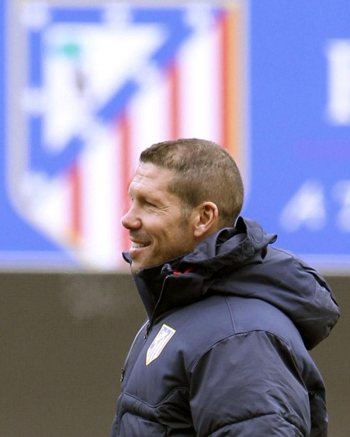 西甲官方ins发布一组图片回顾匪帅西蒙尼的马竞生涯