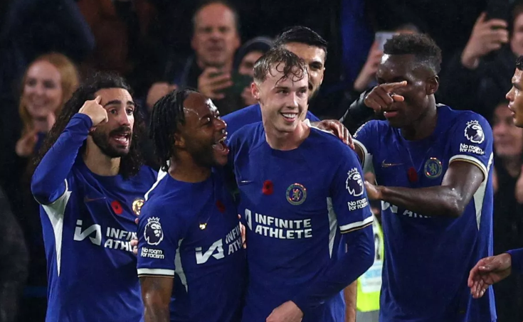 前曼城球员斯特林和帕尔默都进球了,后者在伤停补时阶段顶住压力,罚进