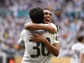 皇马后卫阿诺德带领球队晋级世俱杯8强