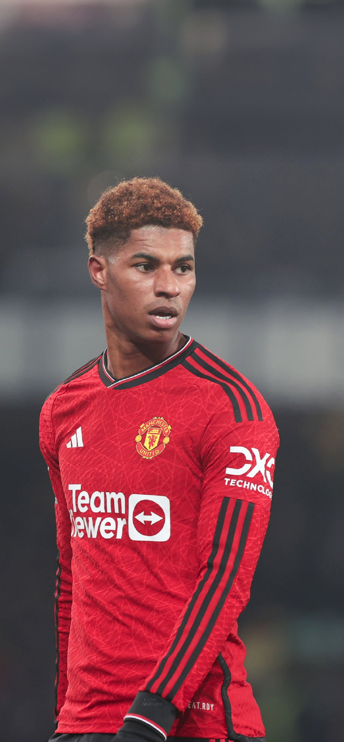 凭借加纳乔倒钩破门拉什福德点球破门马夏尔单刀